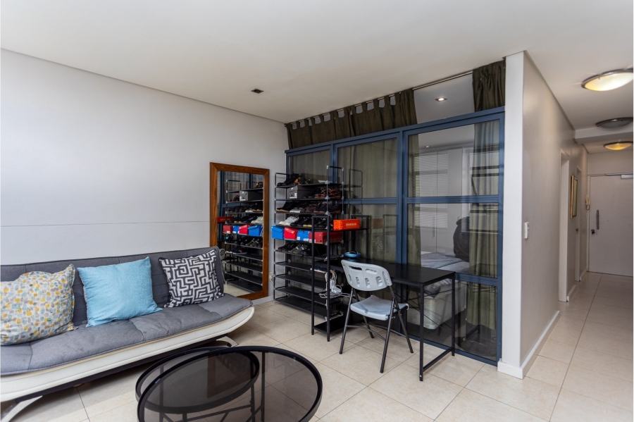 1 Bedroom Property for Sale in Cape Town City Centre Western Cape